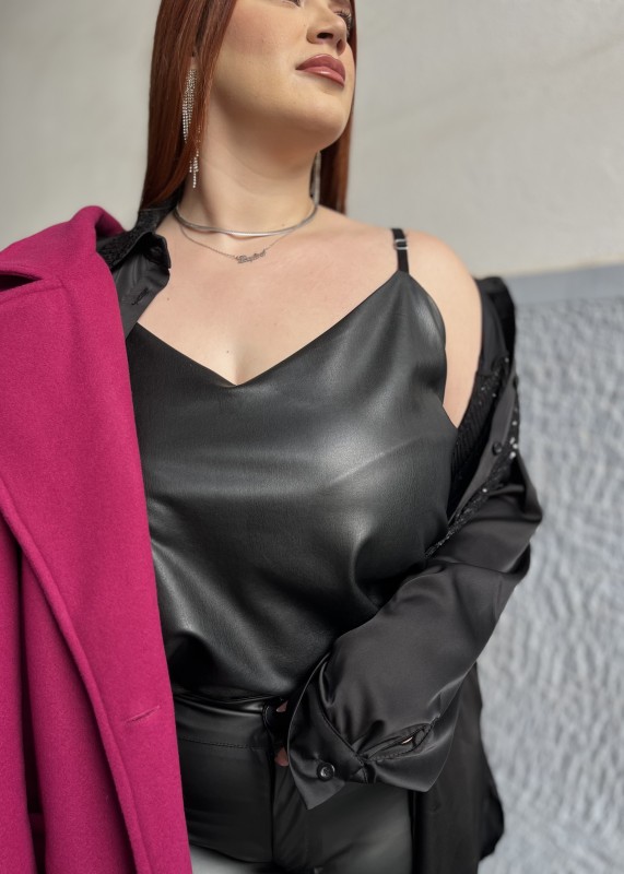 Lingerie Δερματίνη Με Τιράντα Που Προσαρμόζεται