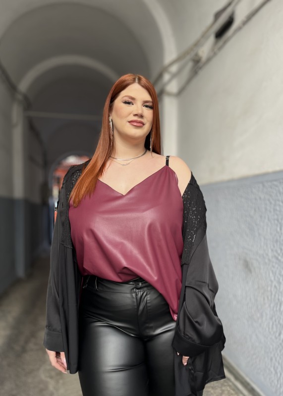 Lingerie Δερματίνη Με Τιράντα Που Προσαρμόζεται