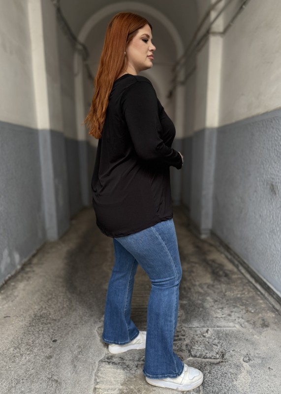Μπλούζα Με Μεταλλική Λεπτομέρεια Στο Πίσω Μέρος