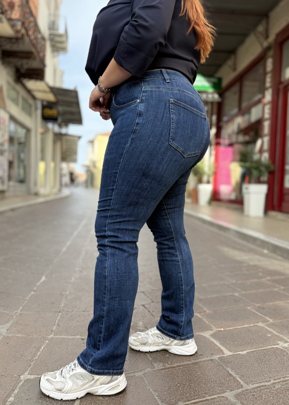 Τζιν Μπλε Σε Ίσια Γραμμή