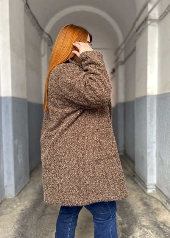 Παλτό Μπουκλέ Με Ασημοκλωστή